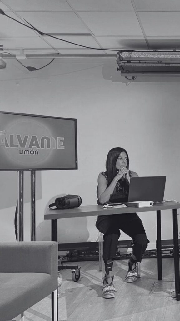 Television. Realización de prueba del ESTRÉS FÍSICO Y EMOCIONAL a varios colaboradores.